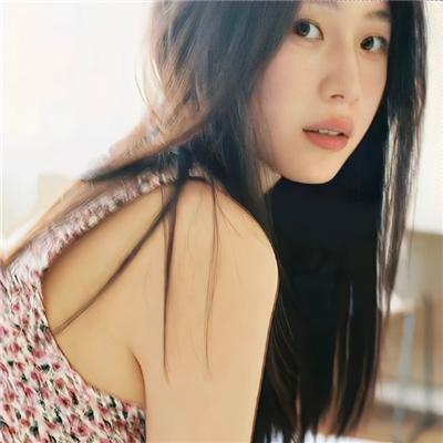 配角